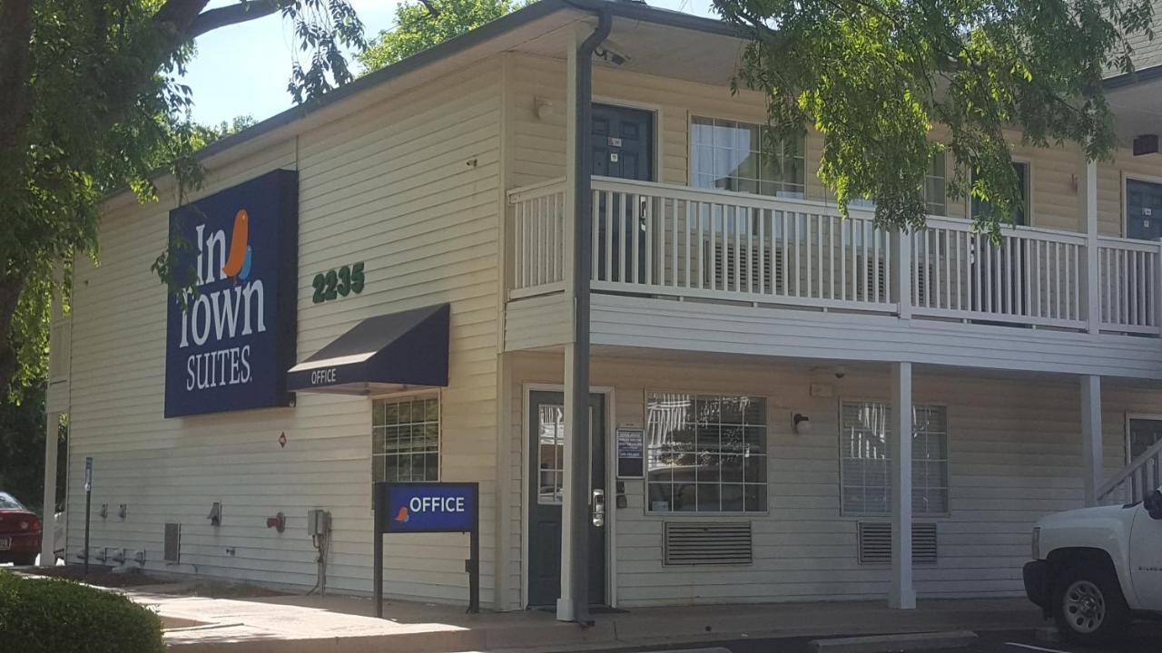Intown Suites Extended Stay Select Atlanta Ga - Мороу Екстериор снимка